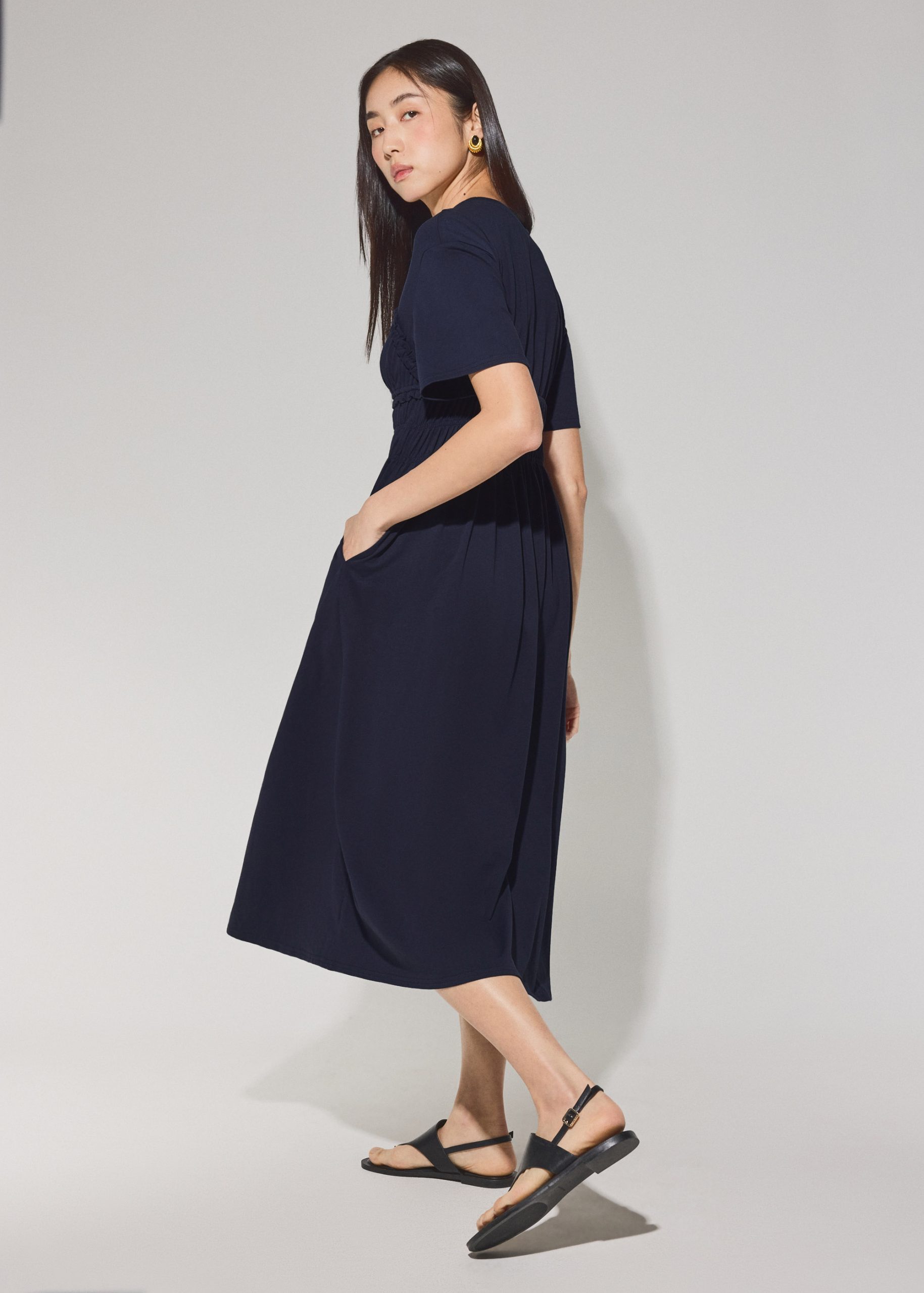 Jersey Ruched Bodice Round Neck Midi Dress - Image 5