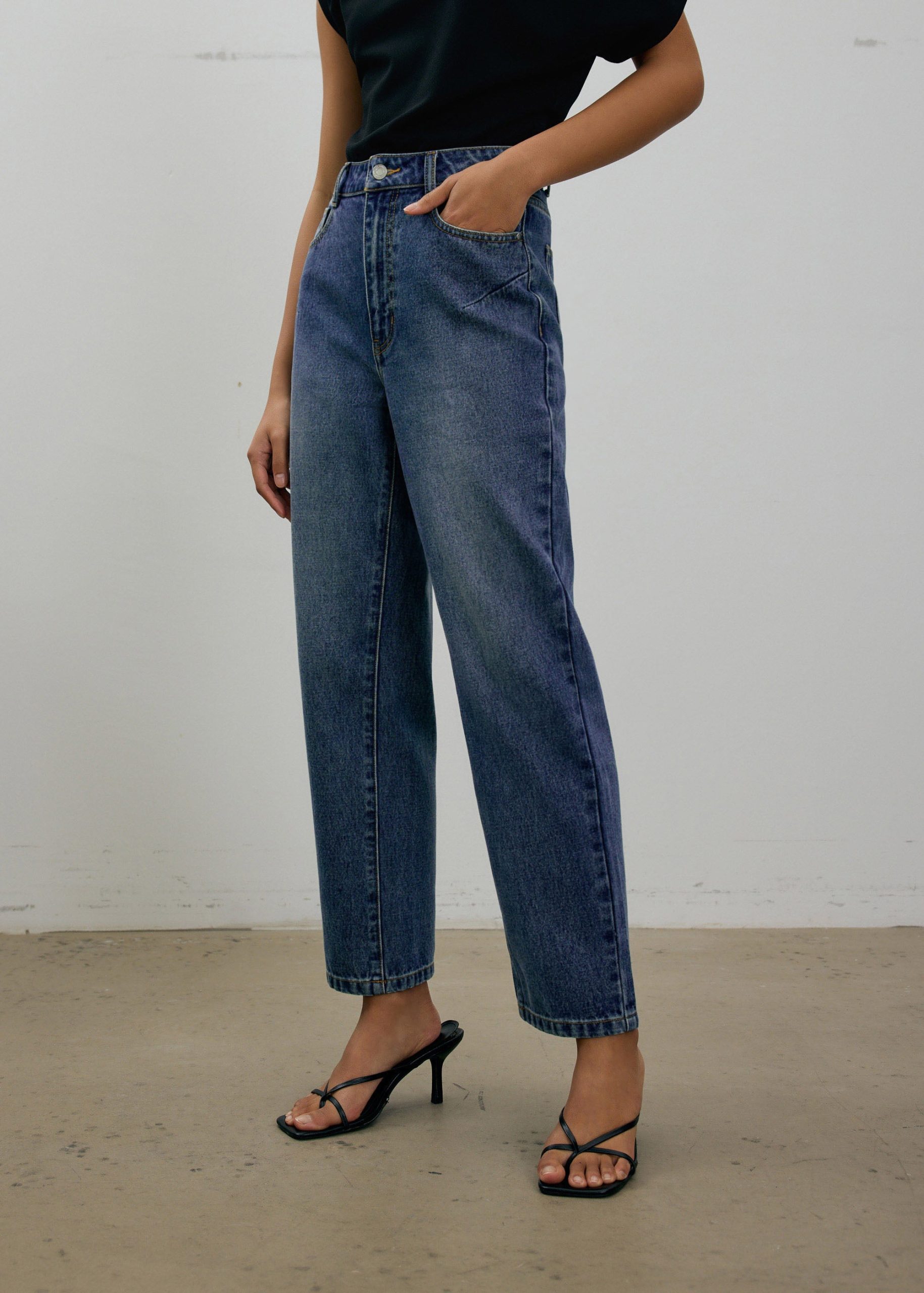 Suki Denim Slim Illusion Straight Leg Jeans - Image 4