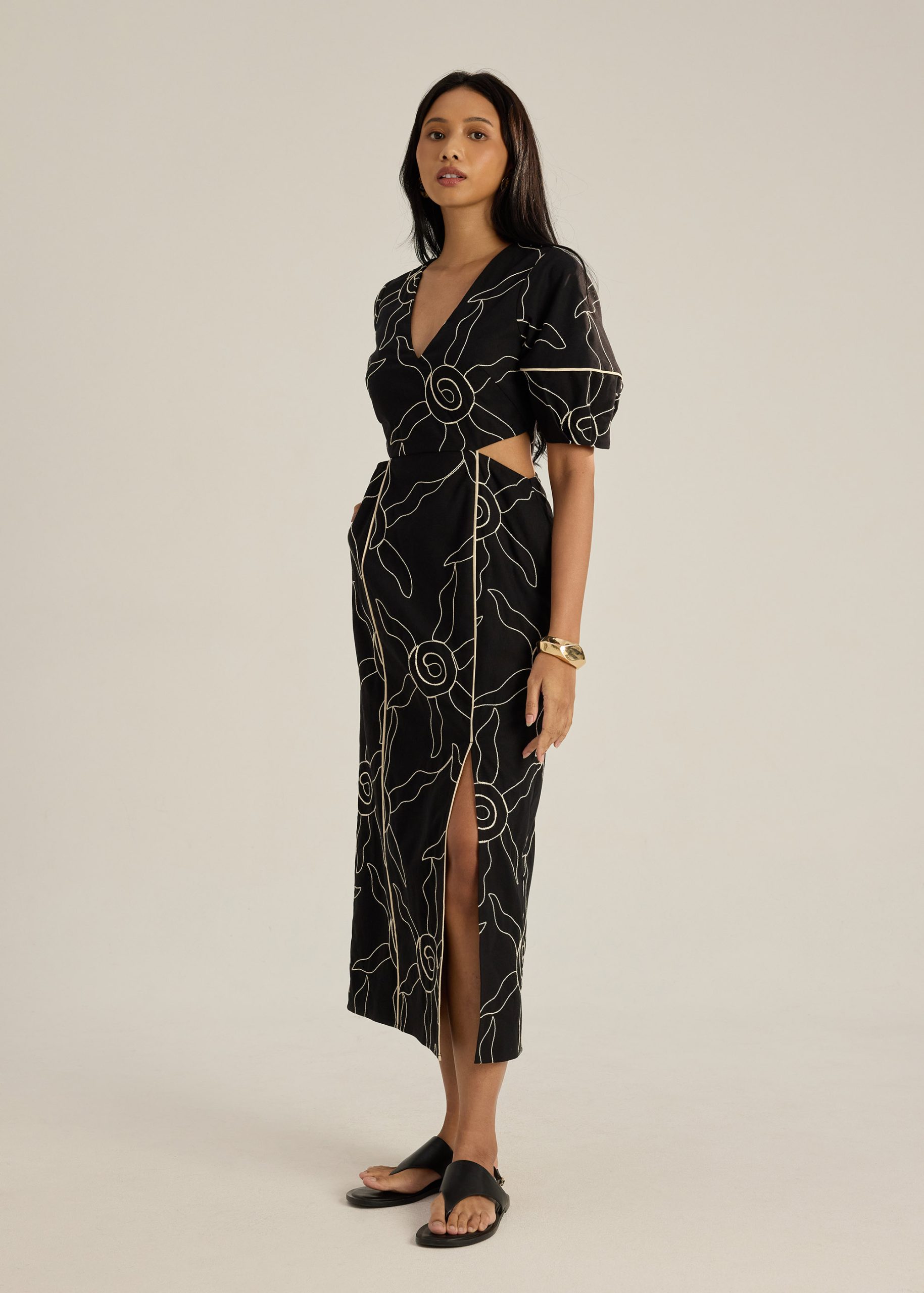 BraFree by LB Cut Out Dress in Coastal Charm Embroidery - Image 4