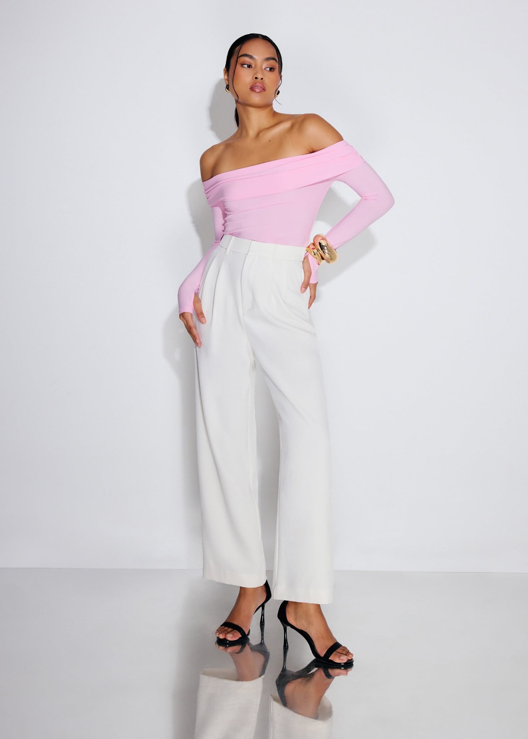Jersey Off-Shoulder Fitted Top - Image 14