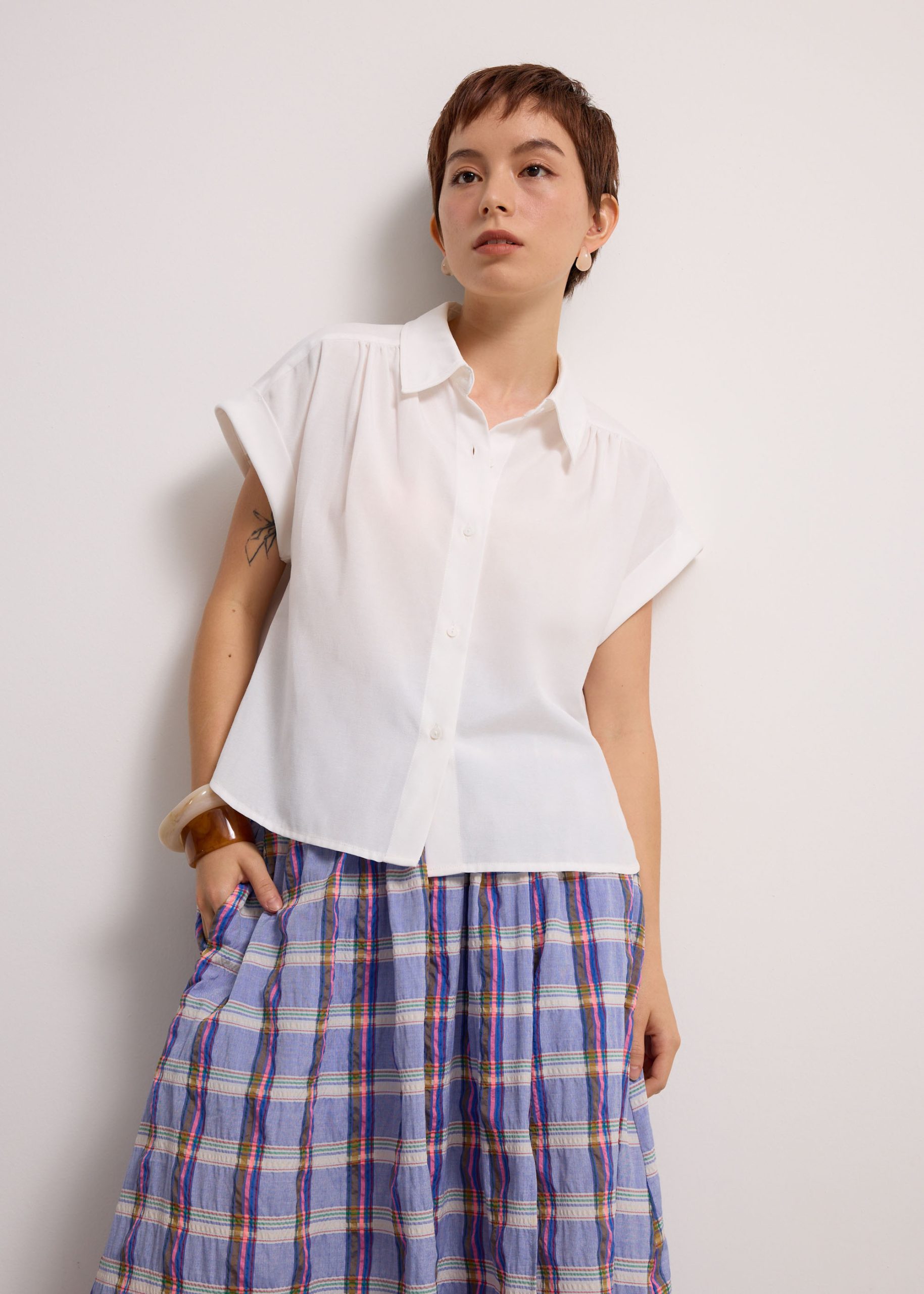 Rupi Oxford Collared Button Down Shirt - Image 7