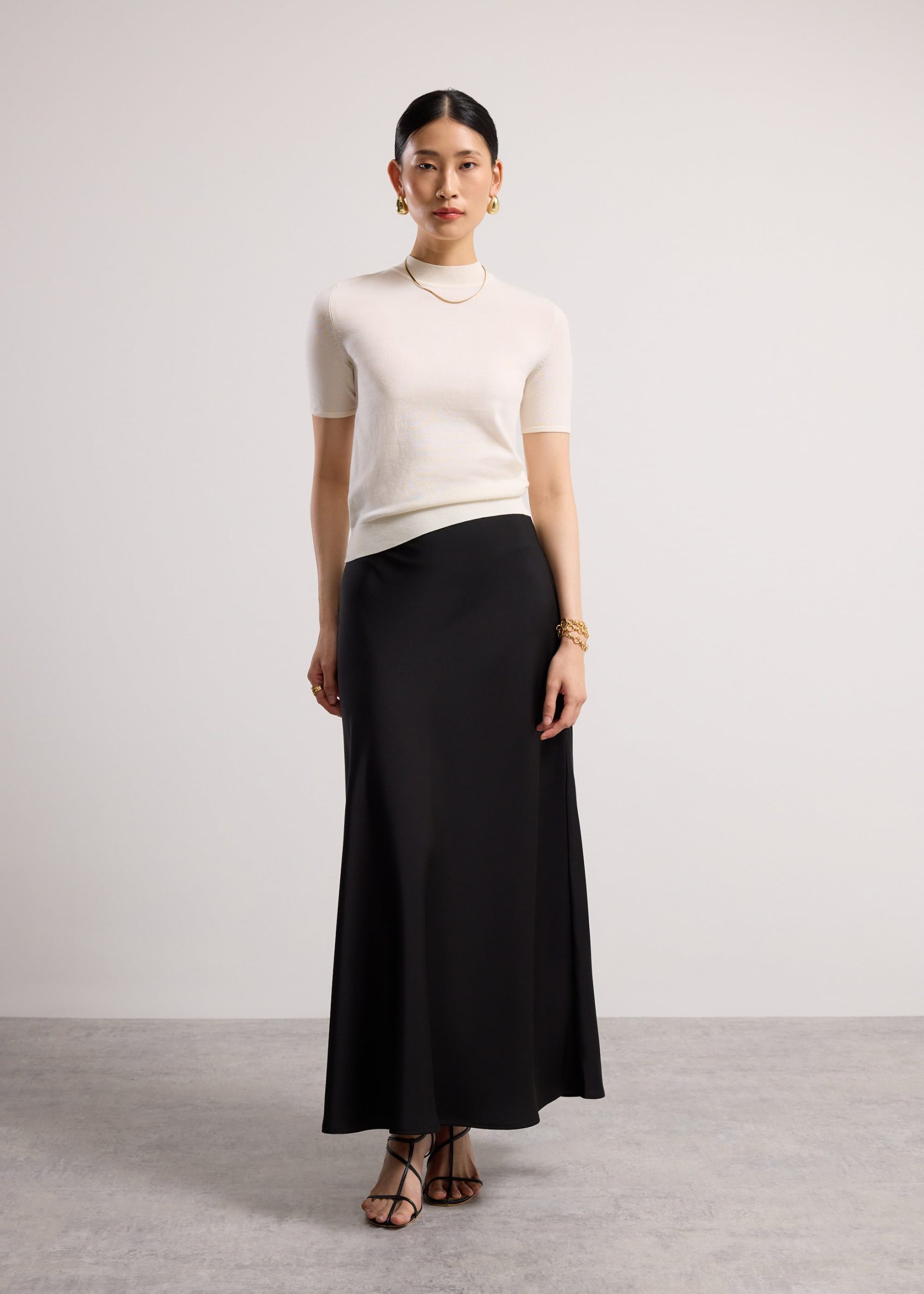 Noorie Lyocell Mock Neck Fitted Top - Image 8