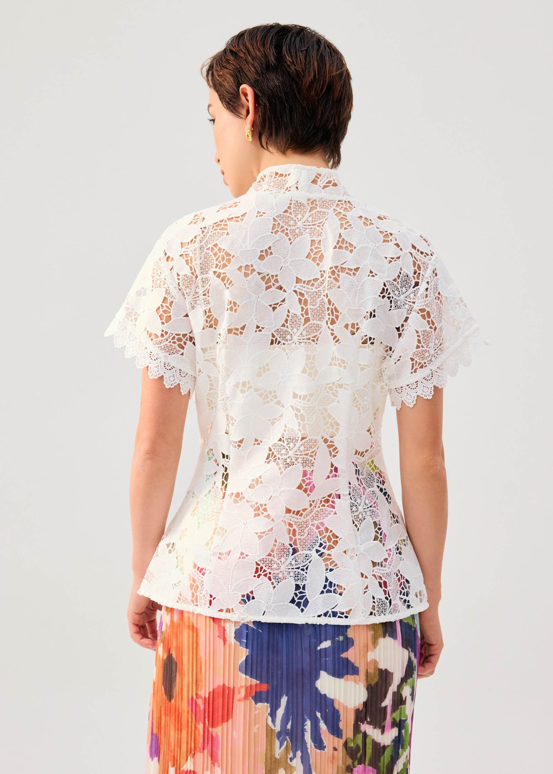 Floral Lace Kebaya Top - Image 5