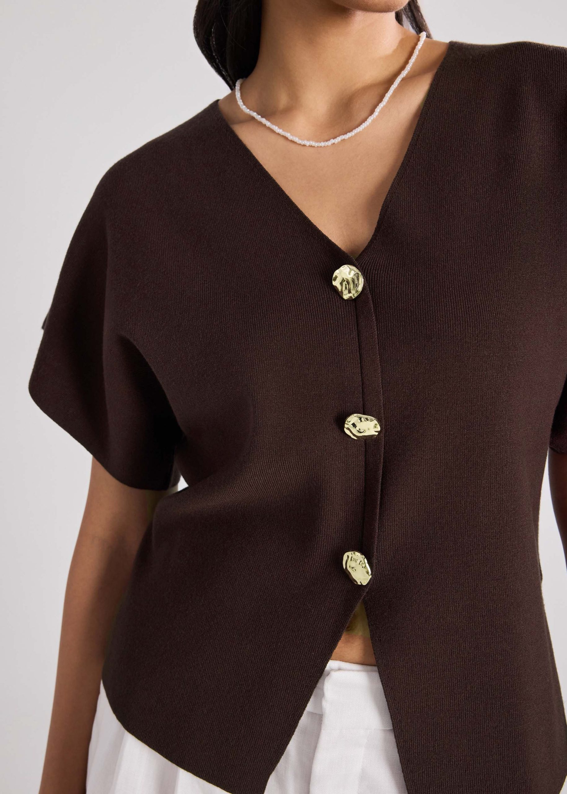 Amrita Knit V-neck Top - Image 17