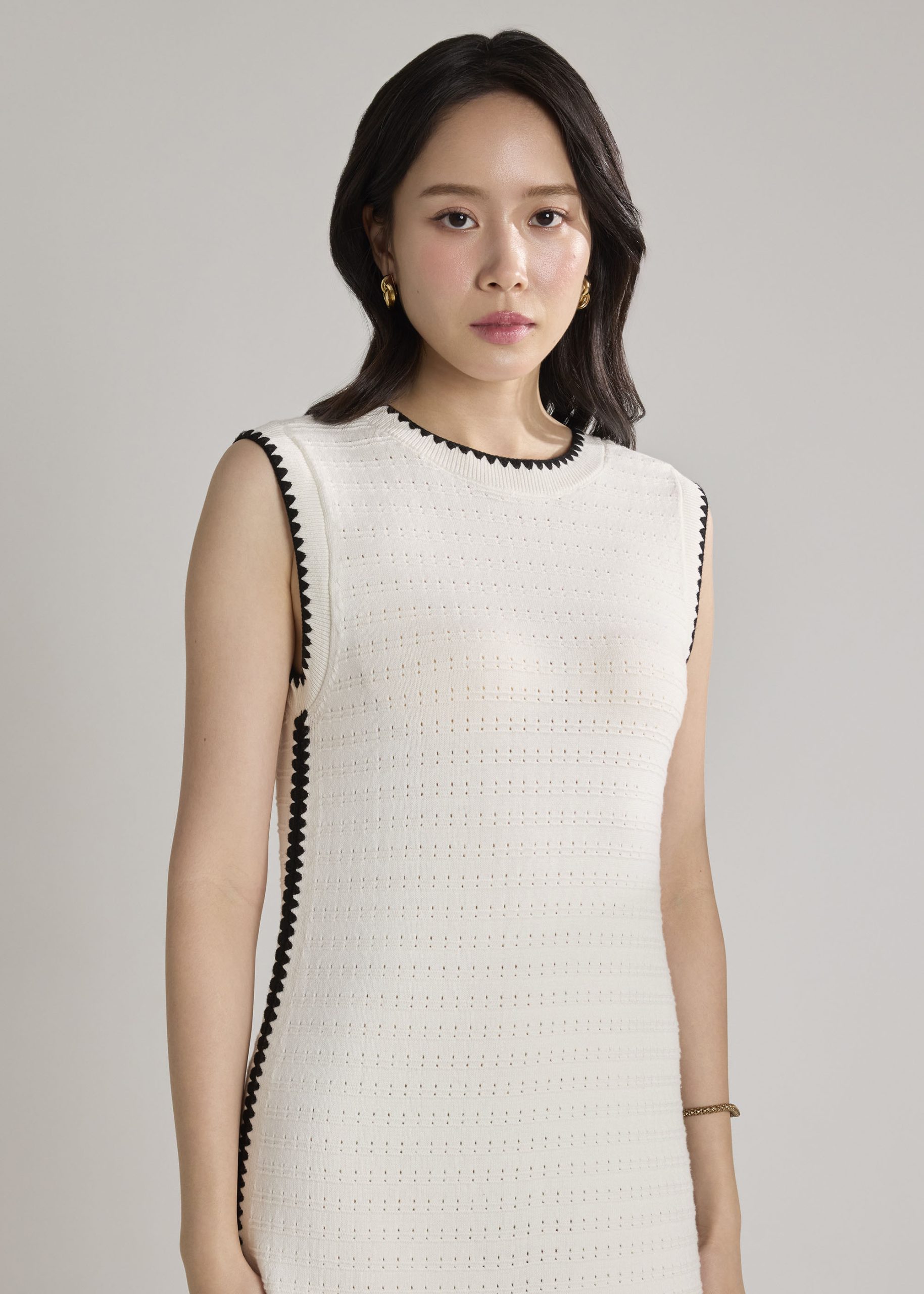 Multi-way Blanket Stitch Knit Dress - Image 4