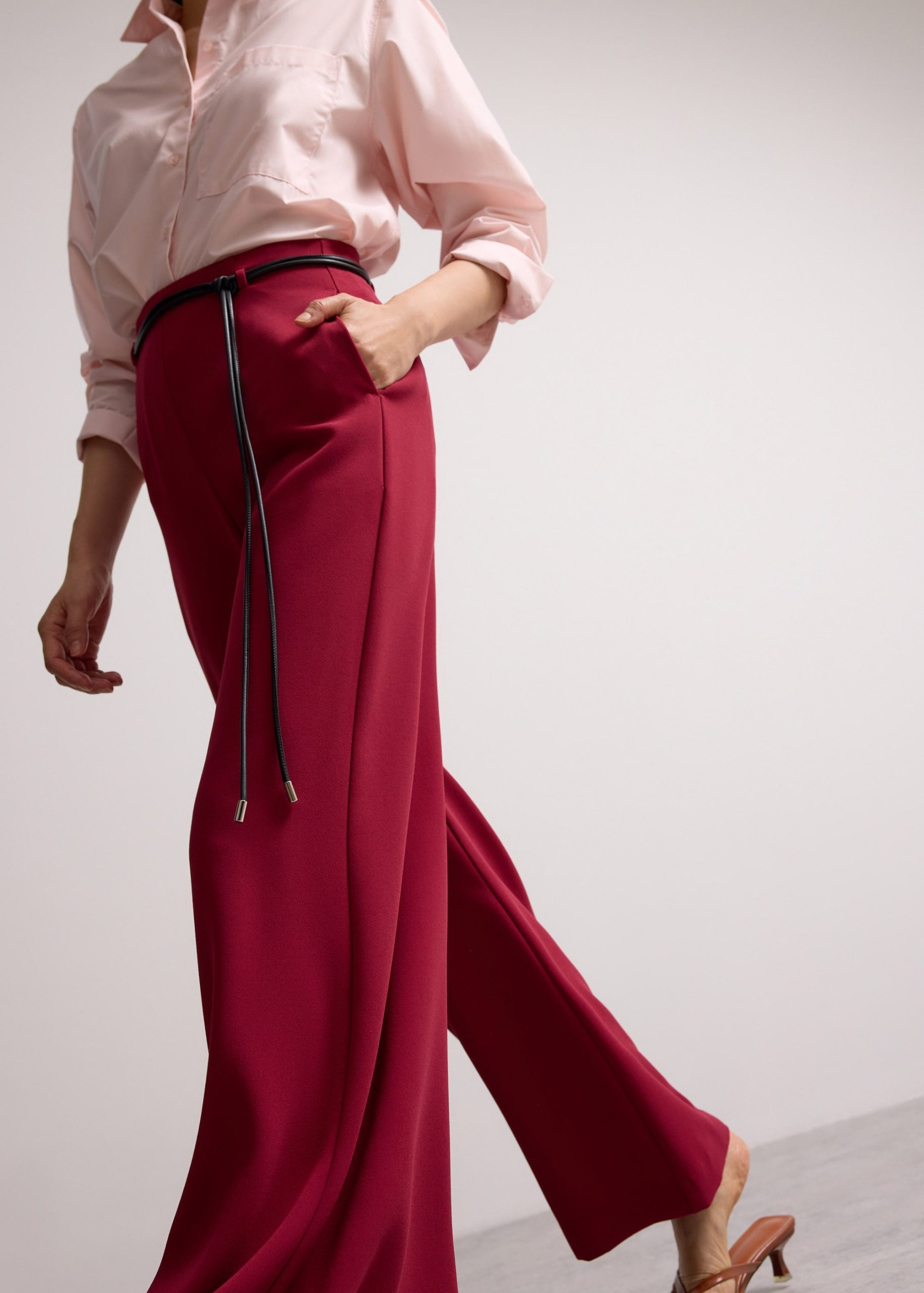 Leggy??Jules Tailored Crepe Palazzo Pants - Image 19