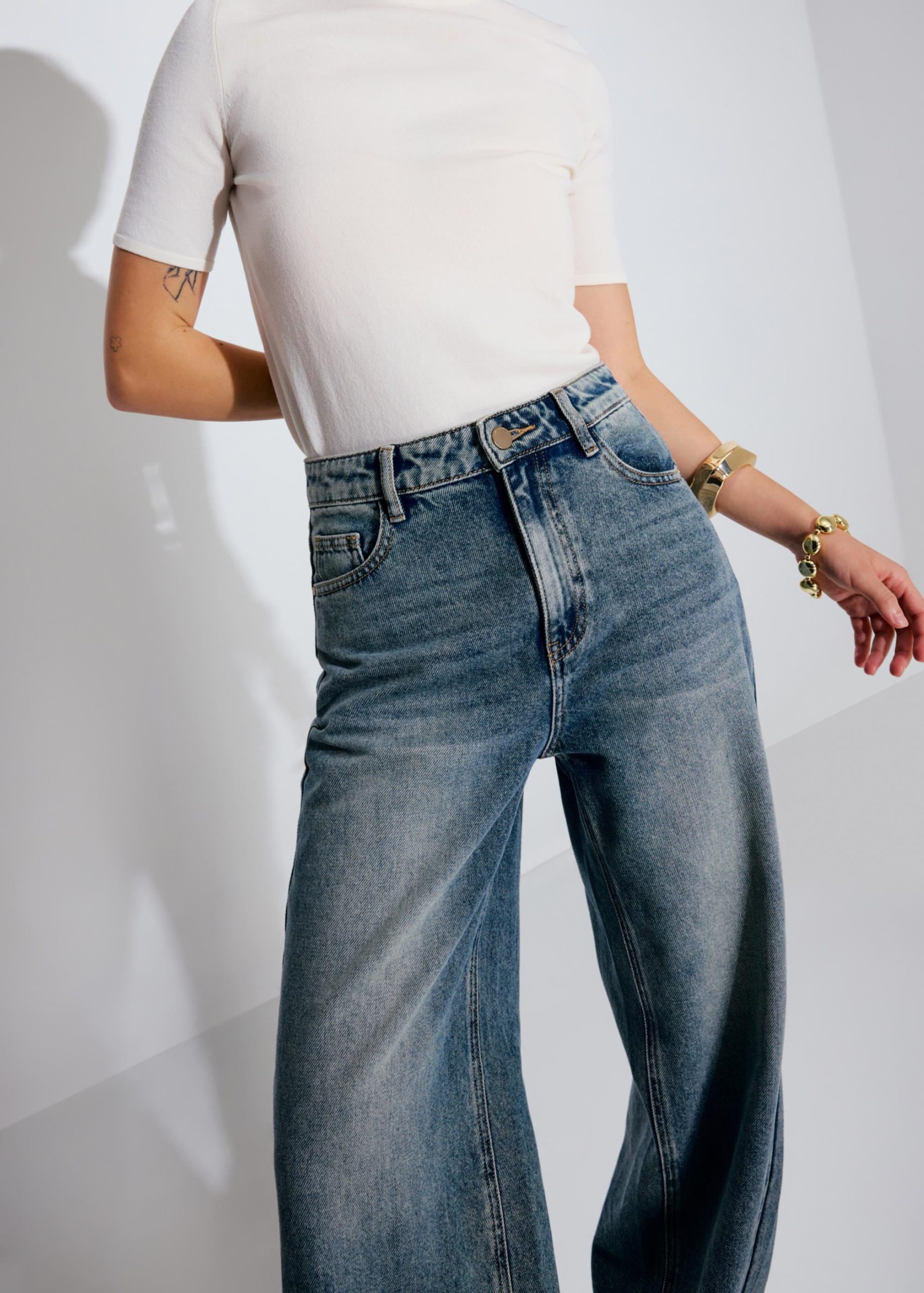 Tzuyu Denim Straight Leg Jeans - Image 4