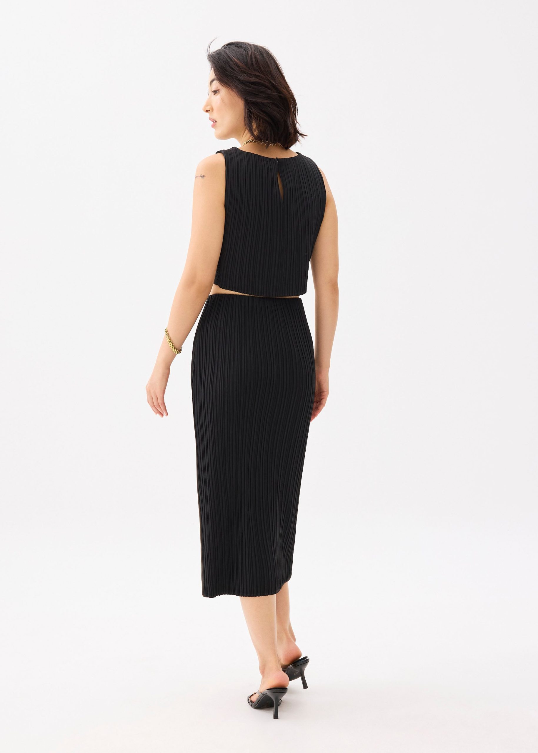 Gym Pleated Column Midi Skirt - Image 8