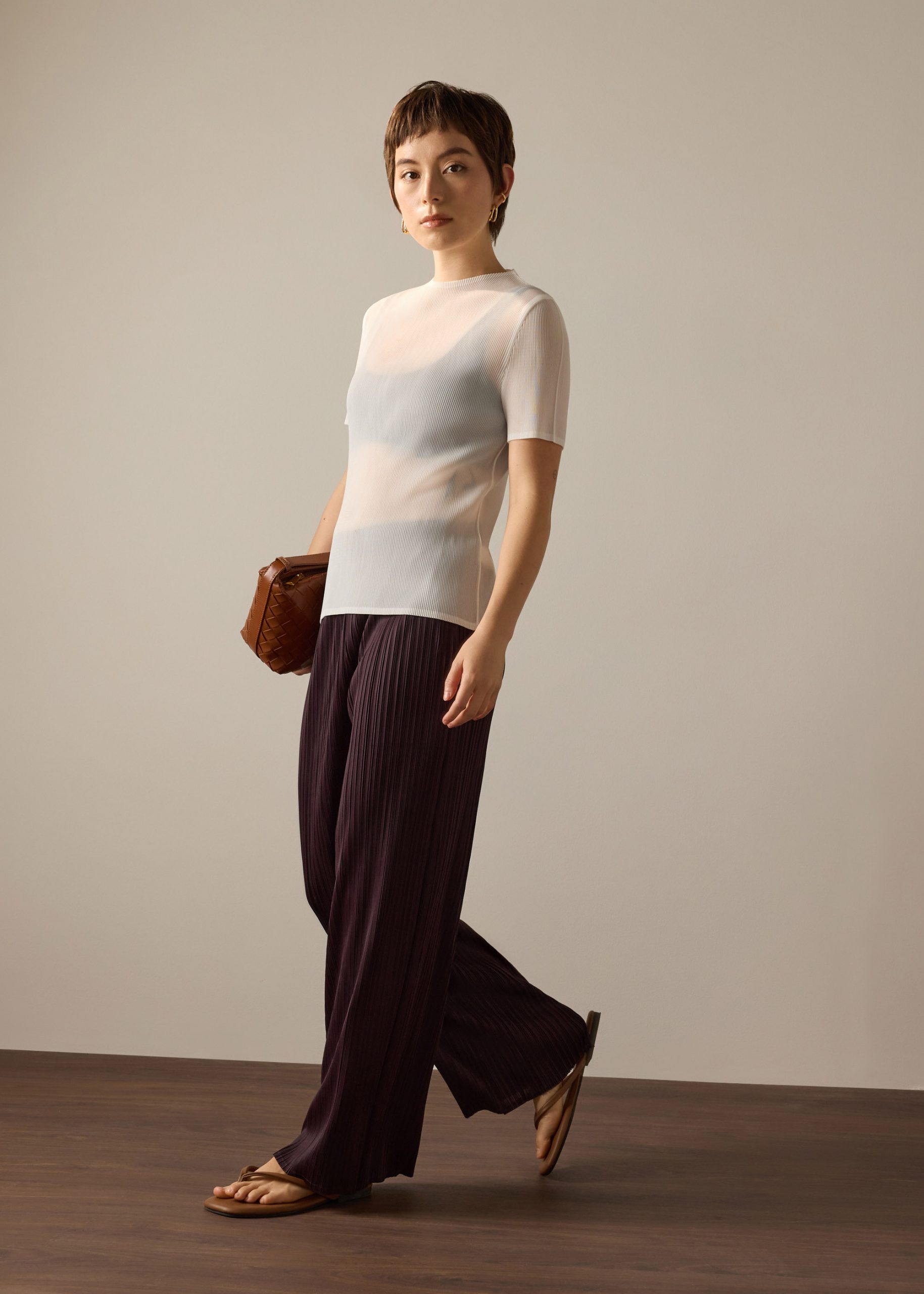 Praveena Plisse Mock Neck Fitted Top - Image 5